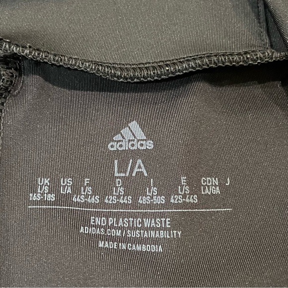 Adidas track pants size L - Picture 7 of 7